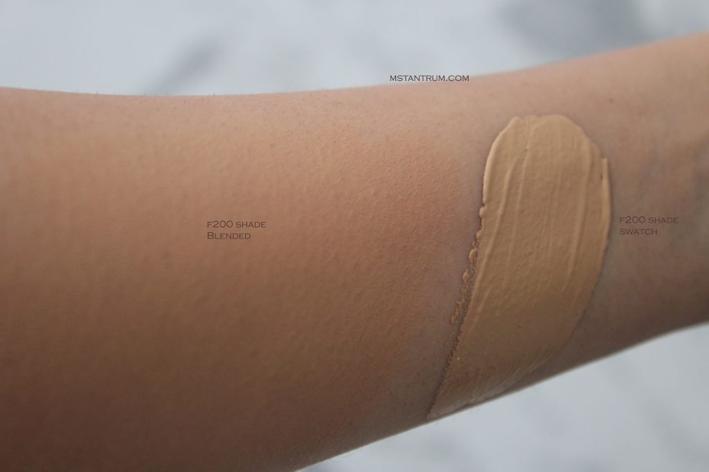 Ex1 Invisiwear foundation swatch
