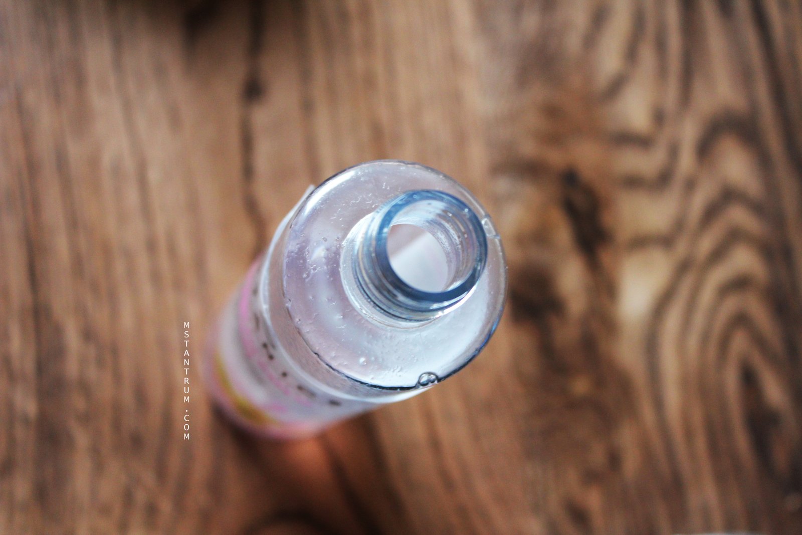 Botanics all bright soothing eye makeup remover on thatseptembermuse.com