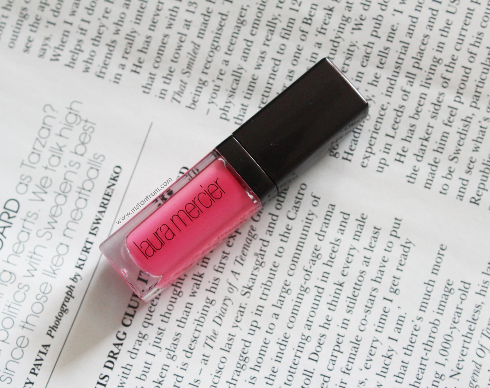 Laura Mercier Lip Glace on https://www.thatseptembermuse.com