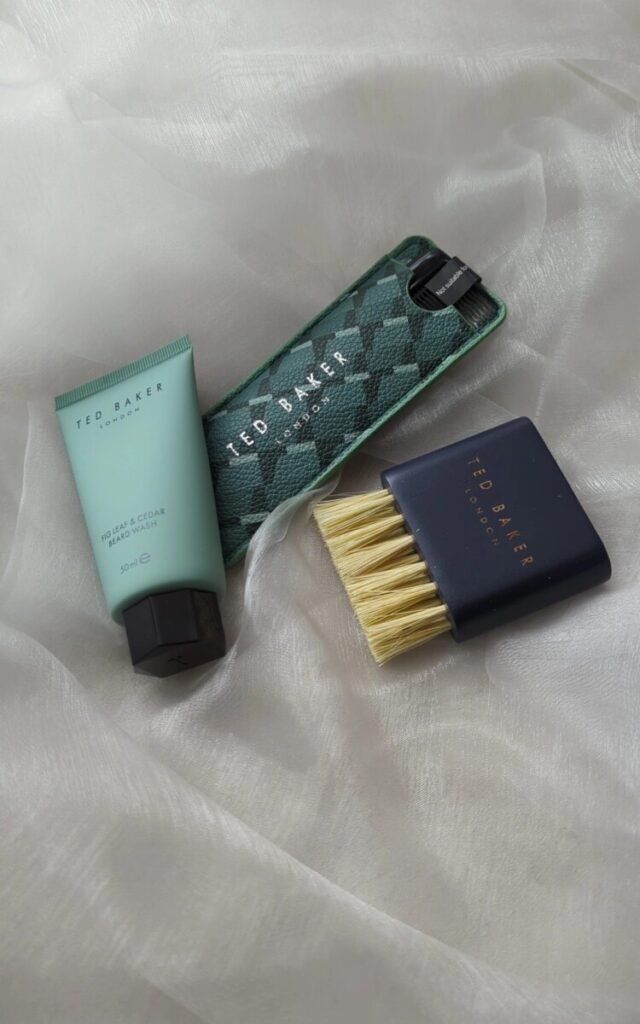 Advent Calendar products – luxury men’s grooming and self-care gift idea.