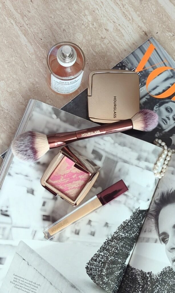 non-comedogenic makeup - hourglass makeup and tools