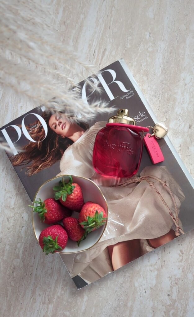 Coach Love - Strawberry fragrance